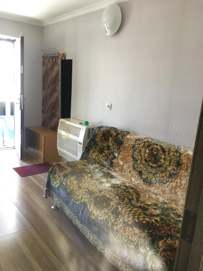 Lux-2-Or-1- Persons Irodion Evdoshvili Street #15 Kutaiszi Kültér fotó